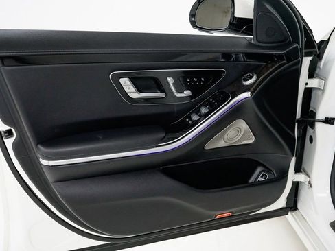 Used 2022 Mercedes-Benz S 500 4MATIC image 7