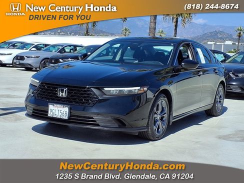 Used 2023 Honda Accord EX image 1
