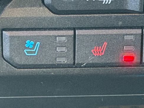 Used 2019 Ford F150 Raptor w/ Equipment Group 802A Luxury image 22