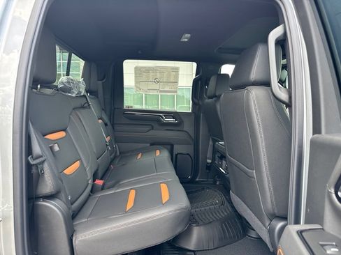 New 2026 GMC Sierra 2500 AT4 w/ AT4 Premium Plus Package AWD/4WD image 25