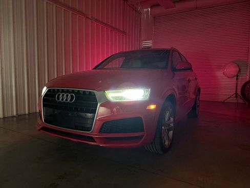 Used 2018 Audi Q3 2.0T Premium FWD image 9