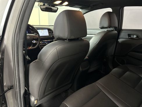 Used 2020 Hyundai Elantra Sport w/ Premium Package 02 image 28