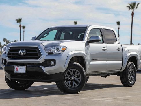 Certified 2023 Toyota Tacoma SR5 w/ Technology Package image 1
