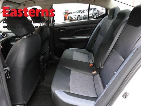 Used 2023 Nissan Versa SV FWD image 21