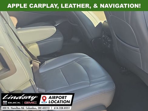 Used 2024 Buick Enclave Premium image 27