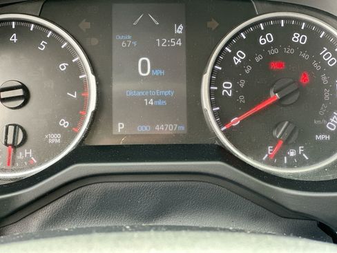 Used 2022 Toyota RAV4 LE image 28