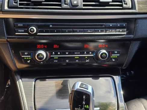 Used 2014 BMW 535i xDrive Sedan AWD/4WD image 29