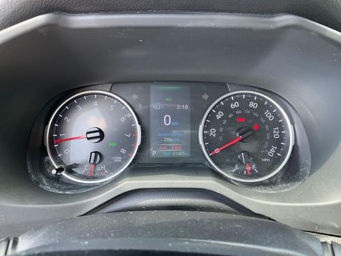 Used 2019 Toyota RAV4 XLE w/ Convenience Package AWD/4WD image 12