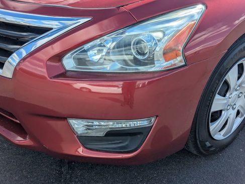 Used 2015 Nissan Altima 2.5 S w/ Power Driver Seat Package FWD image 12