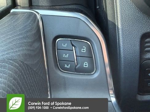 Certified 2025 Ford F450 Platinum AWD/4WD image 22