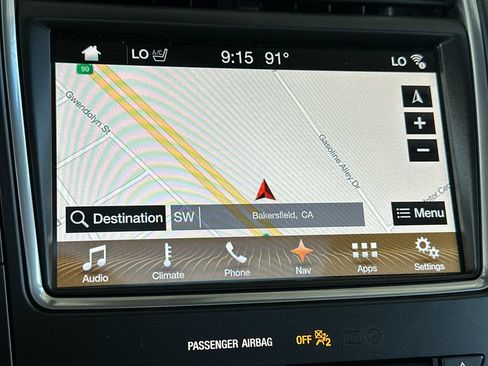 Used 2017 Lincoln MKX Reserve FWD image 18