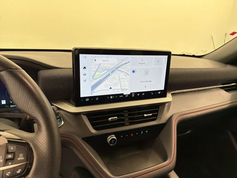 Certified 2025 Ford Explorer ST-Line w/ ST-Line Street Pack image 22