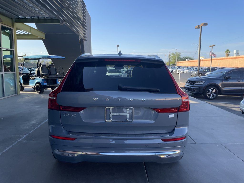 Used 2022 Volvo XC60 T8 Inscription Expression w/ Advanced Package AWD/4WD image 13