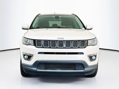 Used 2018 Jeep Compass Limited image 2