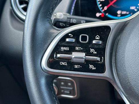 Certified 2022 Mercedes-Benz GLB 250 GLB 250 image 25