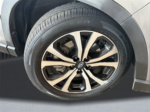 Used 2021 Subaru Forester Limited w/ Popular Package #3 image 19