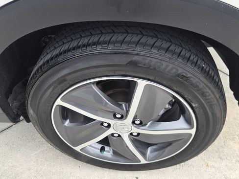 Certified 2021 Honda HR-V EX-L image 10