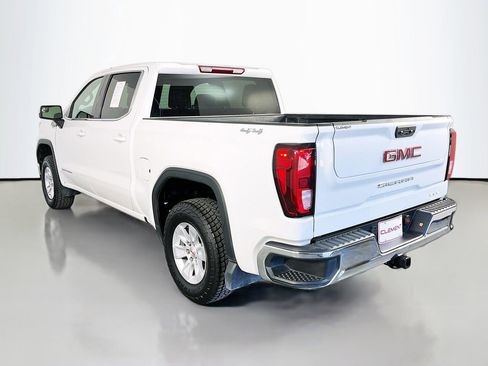 Used 2023 GMC Sierra 1500 SLE w/ Enhanced Capability Package AWD/4WD image 9