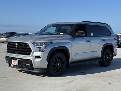 New 2026 Toyota Sequoia Limited w/ Tow Technology Package AWD/4WD image 12