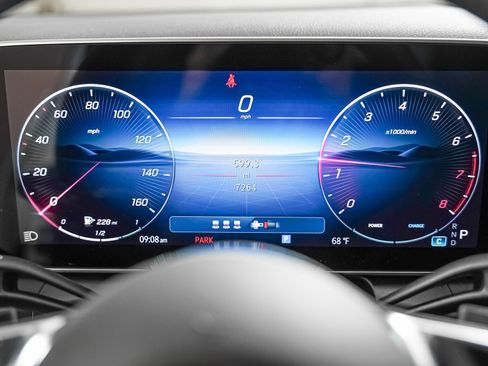 Certified 2026 Mercedes-Benz GLC 300 4MATIC image 17
