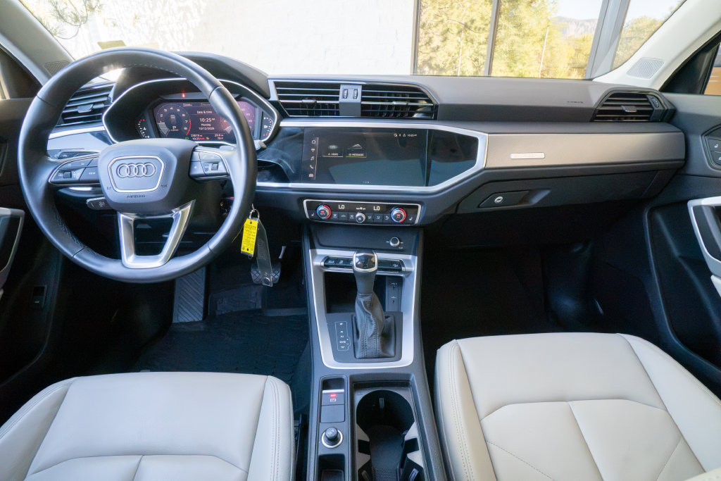 Used 2024 Audi Q3 2.0T Premium AWD/4WD image 19