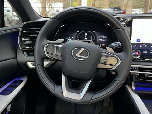 Used 2025 Lexus RX 350 image 34