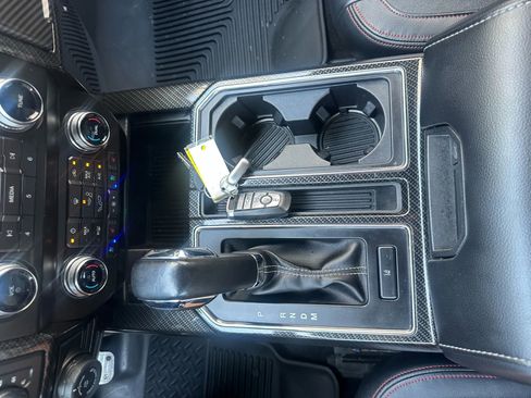 Used 2019 Ford F150 Lariat w/ Equipment Group 502A Luxury image 45