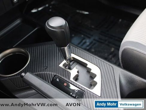 Used 2015 Toyota RAV4 XLE image 35