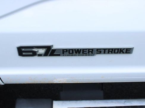 Used 2024 Ford F350 Lariat w/ Chrome Package AWD/4WD image 7