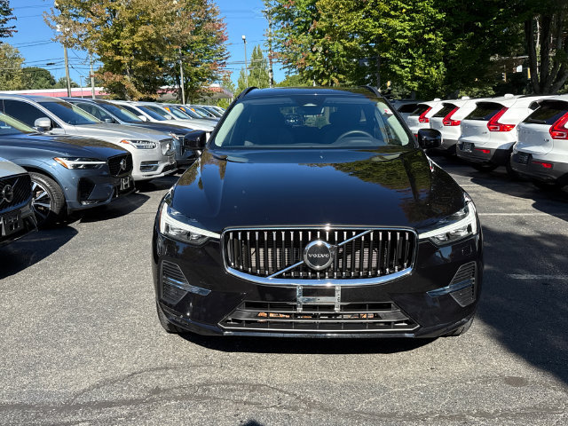 Certified 2023 Volvo XC60 B5 Core AWD/4WD image 6