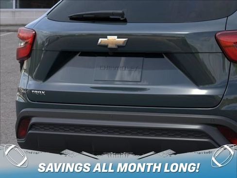 New 2026 Chevrolet Trax LS w/ LS Convenience Package FWD image 14