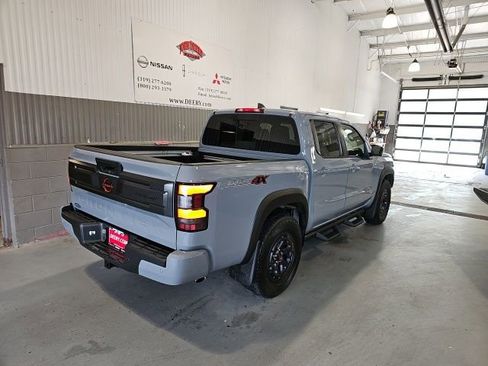 Used 2025 Nissan Frontier PRO-4X w/ Pro Premium Package AWD/4WD image 3