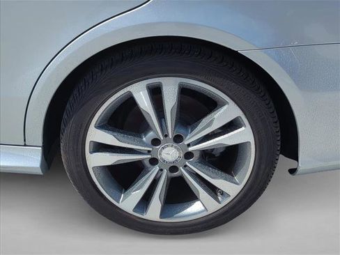 Used 2014 Mercedes-Benz E 350 Sedan image 6