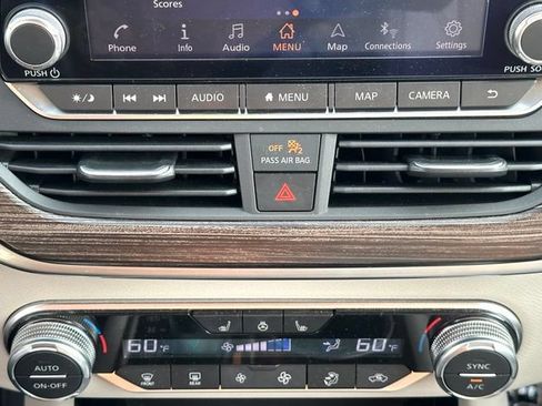 Used 2021 Nissan Altima 2.5 Platinum AWD/4WD image 21