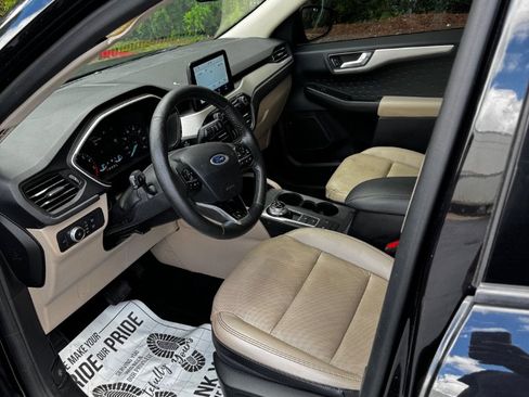 Used 2020 Ford Escape SEL AWD/4WD image 10