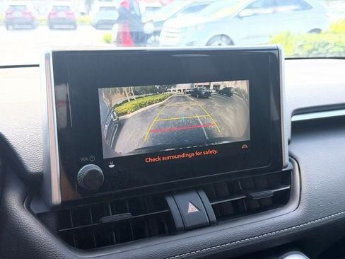 Used 2023 Toyota RAV4 XLE w/ Convenience Package FWD image 23