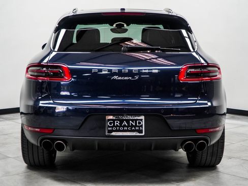 Used 2017 Porsche Macan S image 9