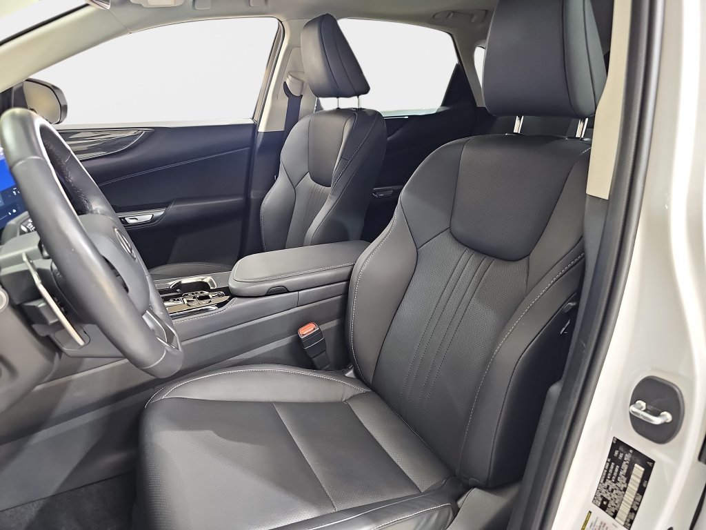 Certified 2025 Lexus NX 350 AWD w/ Premium Package image 15