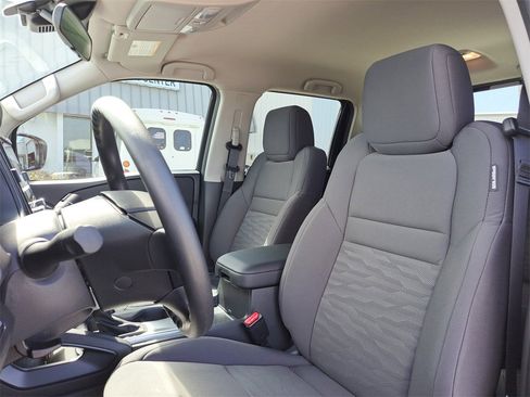 New 2026 Nissan Frontier S image 9