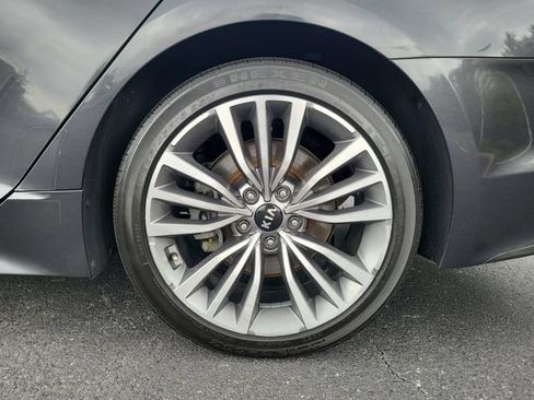 Used 2019 Kia Stinger Premium RWD image 7