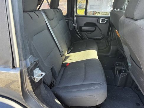 Certified 2022 Jeep Wrangler Unlimited Sport image 16