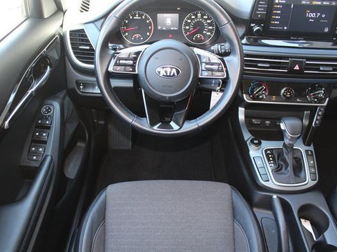 Used 2021 Kia Seltos S AWD/4WD image 2