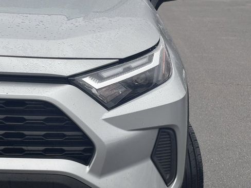 Used 2024 Toyota RAV4 XLE image 7