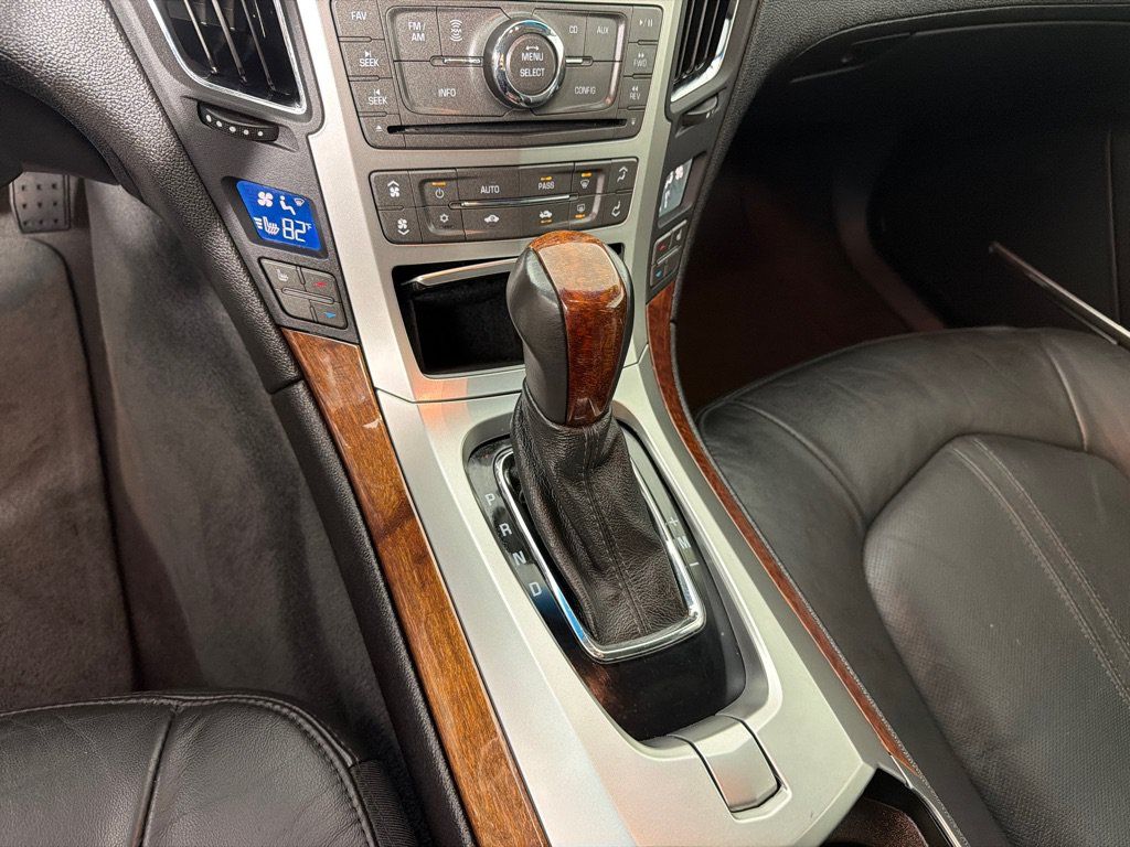 Used 2010 Cadillac CTS Luxury AWD/4WD image 15