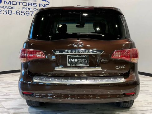 Used 2017 INFINITI QX80 w/ Driver Assistance Package image 7