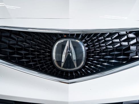 Used 2023 Acura MDX SH-AWD image 17