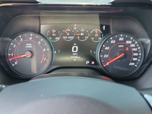 Used 2017 Chevrolet Camaro SS RWD image 7