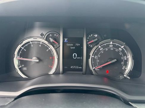 Used 2022 Toyota 4Runner Limited AWD/4WD image 17