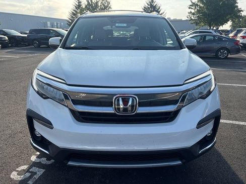 Used 2022 Honda Pilot Elite image 2