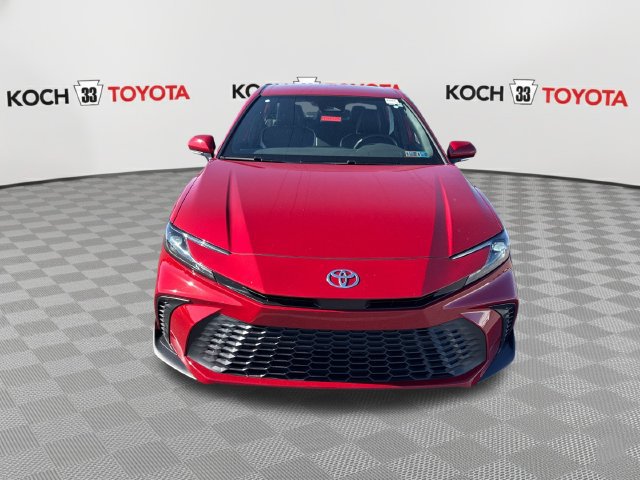 Certified 2025 Toyota Camry SE FWD image 2